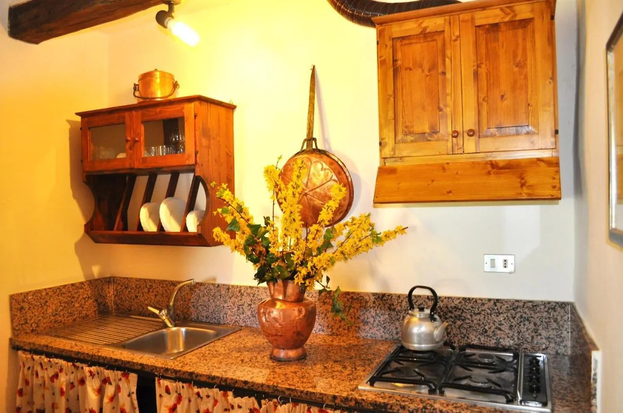 Farm stay Universal Harmony - Pettirosso Villa Dicomano