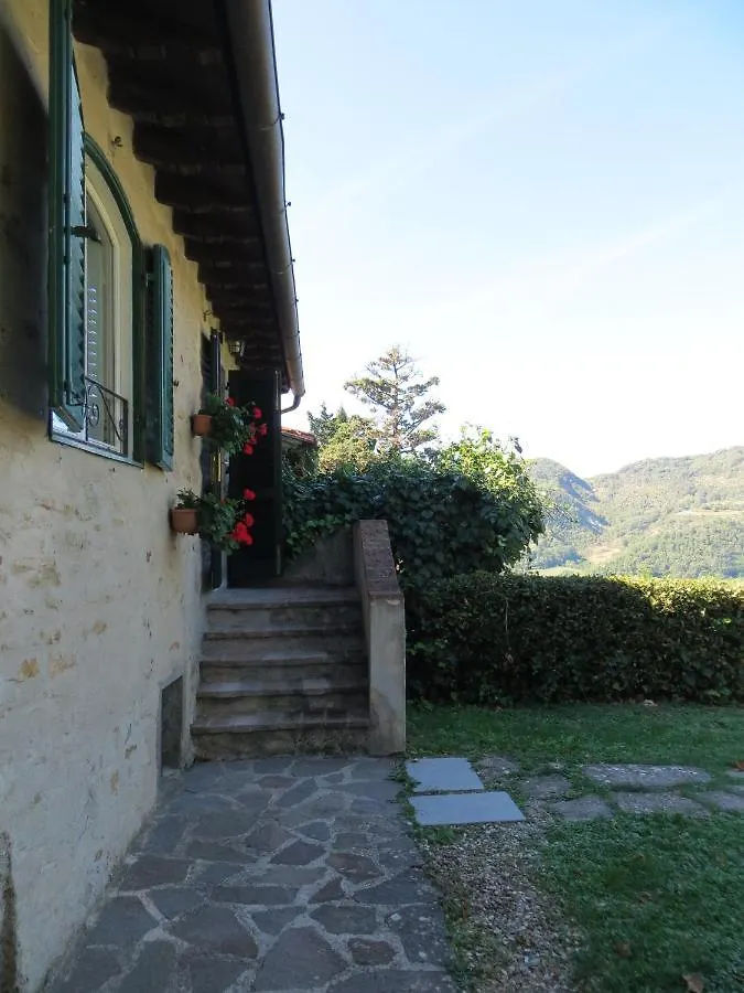 Universal Harmony - Pettirosso Villa Dicomano Farm stay
